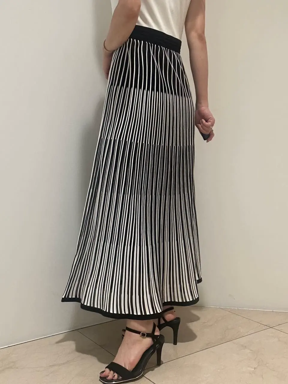 GRACE CONTINENTAL FUKUSHIMA YURIE コーディネート画像