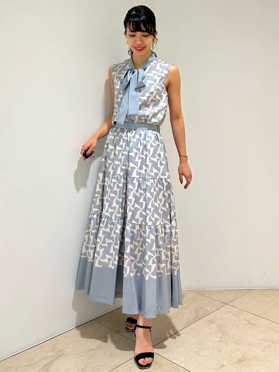 GRACE CONTINENTAL FUKUSHIMA YURIE コーディネート画像