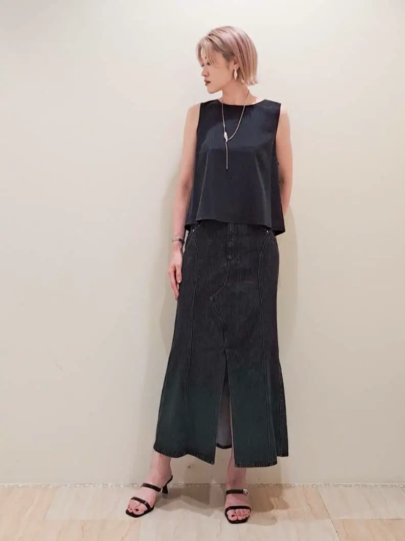 GRACE CONTINENTAL 今野　志保 コーディネート画像