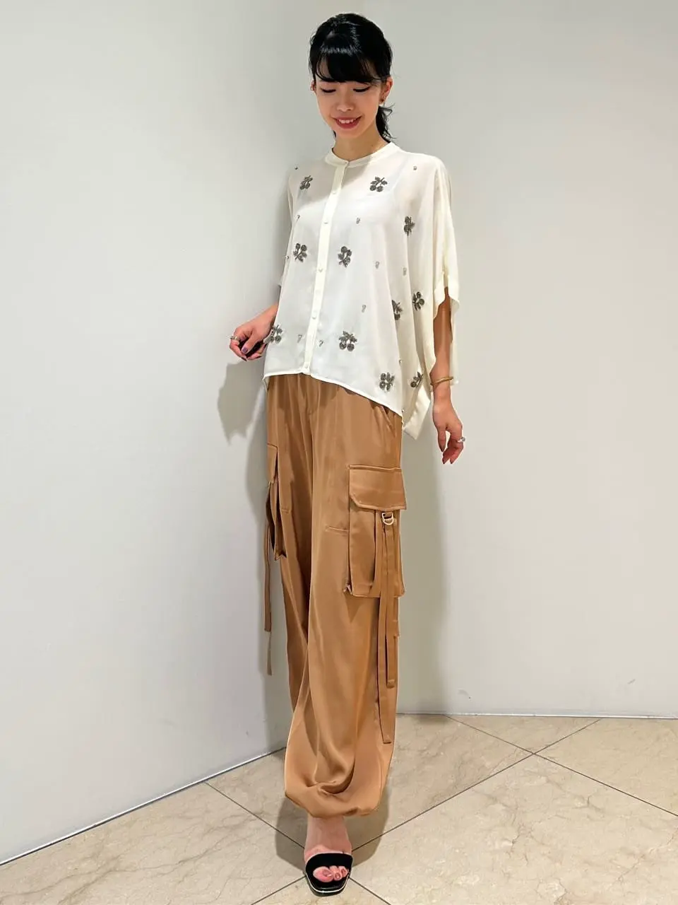 GRACE CONTINENTAL FUKUSHIMA YURIE コーディネート画像