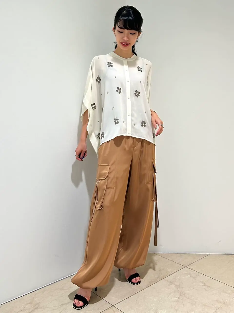 GRACE CONTINENTAL FUKUSHIMA YURIE コーディネート画像