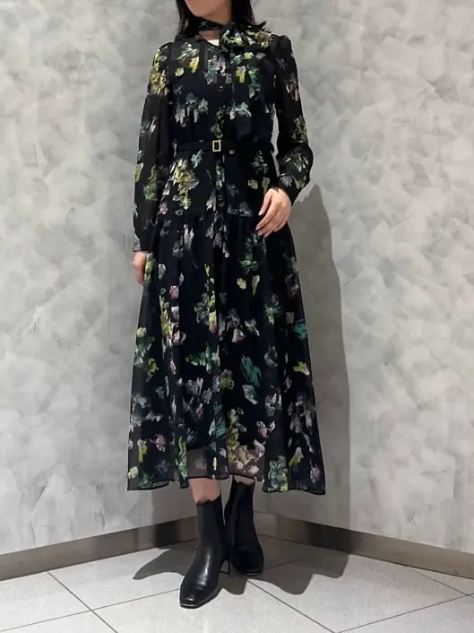 GRACE CONTINENTAL OZAWA コーディネート画像