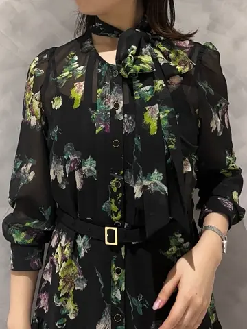 GRACE CONTINENTAL OZAWA コーディネート画像