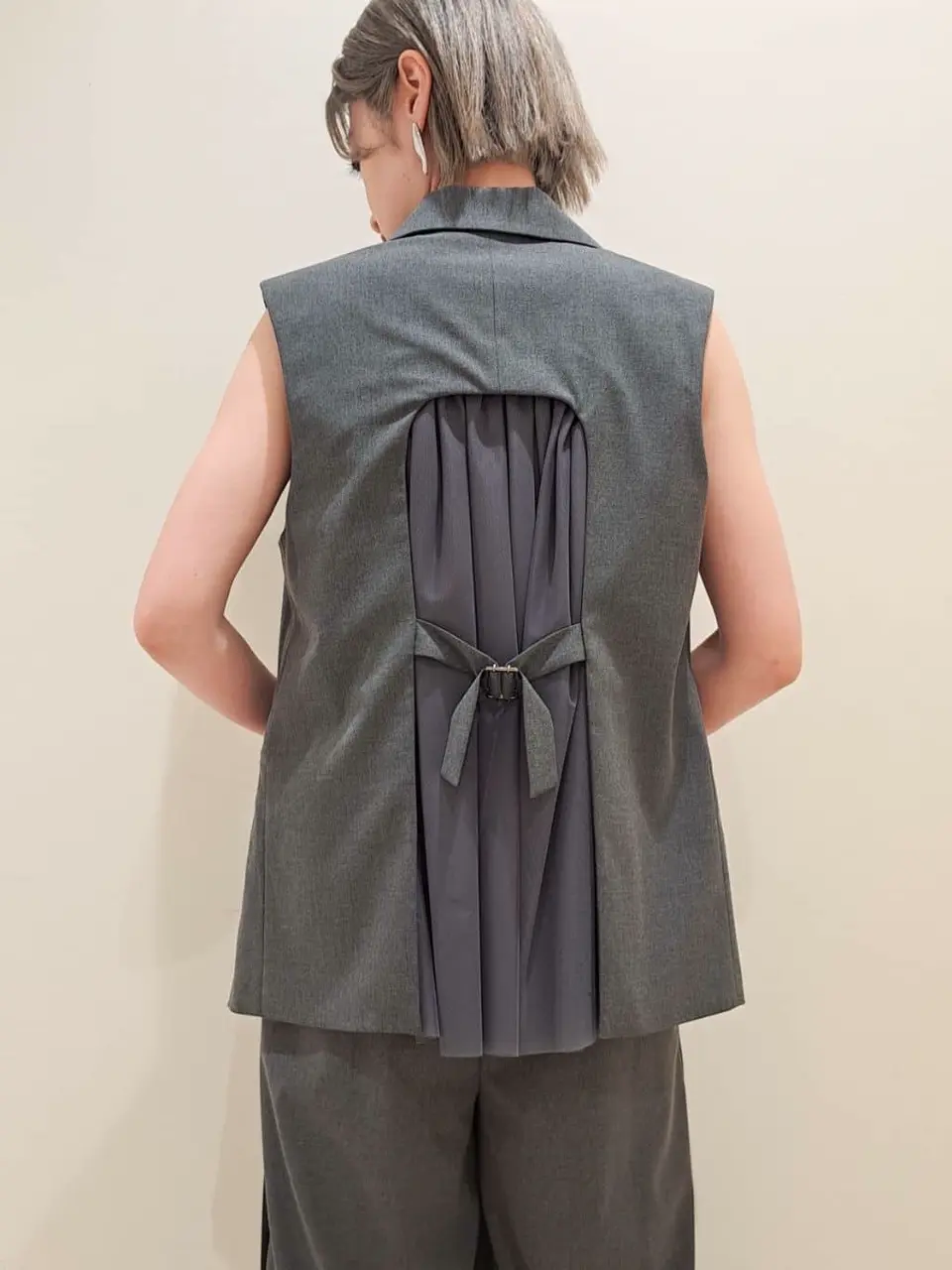 GRACE CONTINENTAL 今野　志保 コーディネート画像