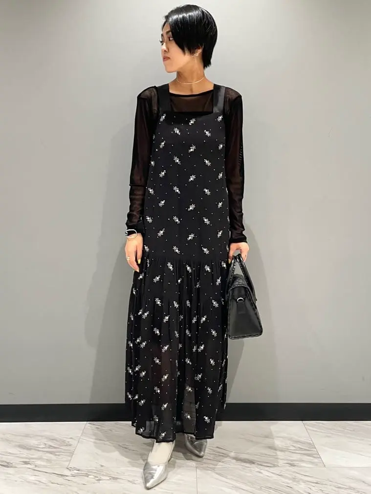 GRACE CONTINENTAL yoshi コーディネート画像