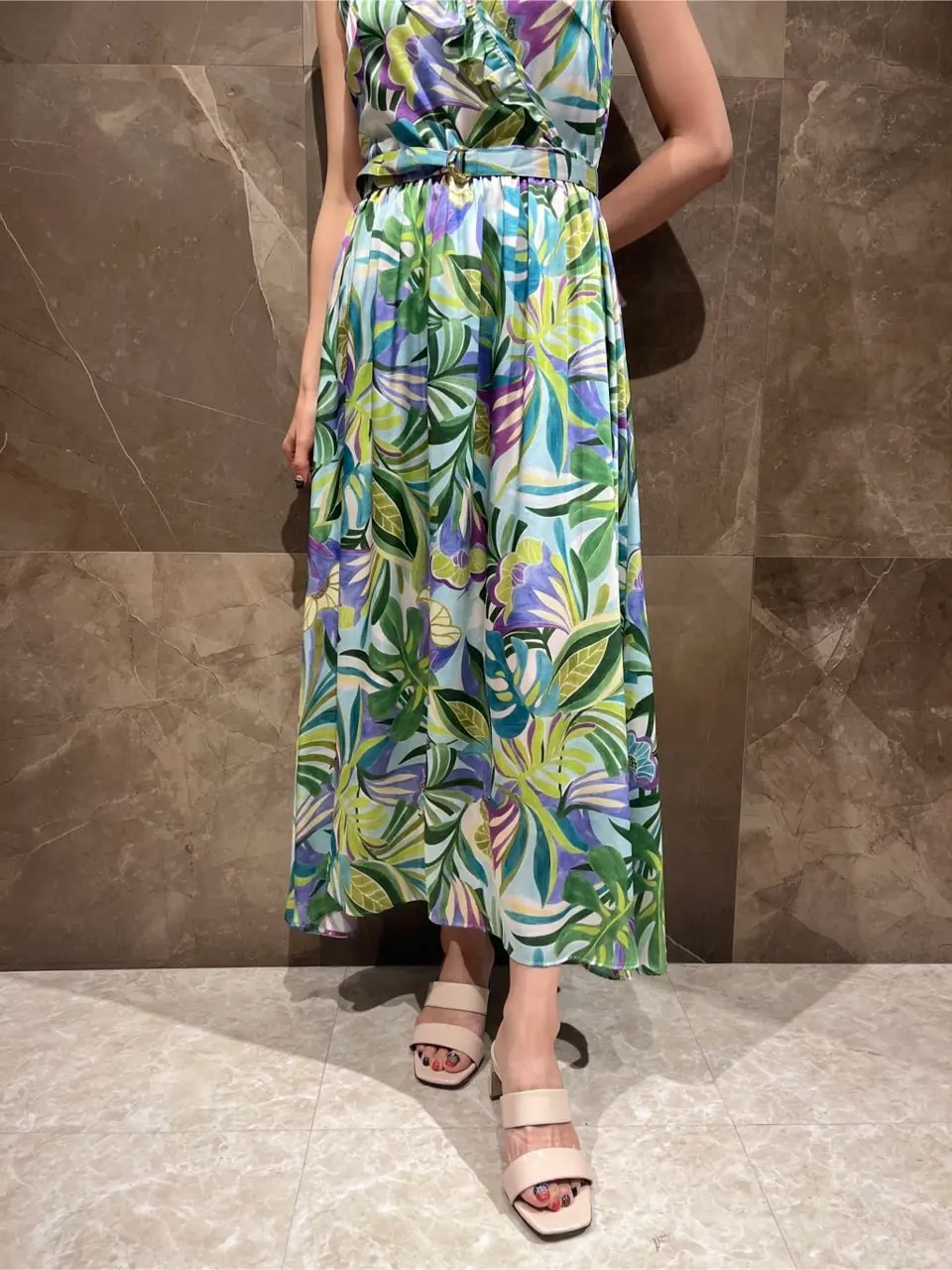 GRACE CONTINENTAL 穐山　香織 コーディネート画像