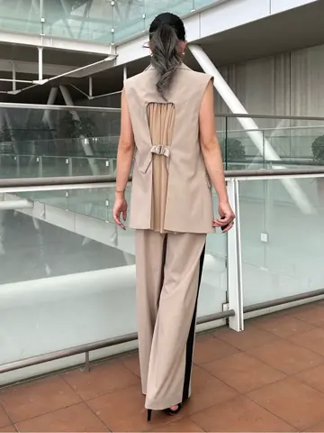 GRACE CONTINENTAL FUKUSHIMA YURIE コーディネート画像