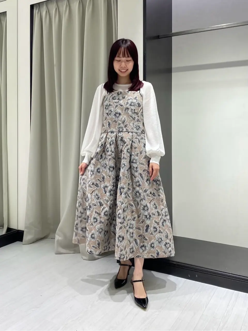 GRACE CONTINENTAL Abe コーディネート画像