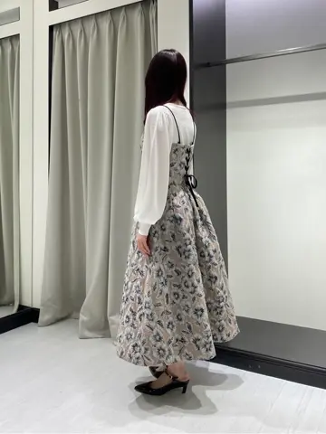 GRACE CONTINENTAL Abe コーディネート画像