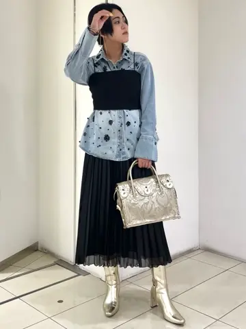 GRACE CONTINENTAL yoshi コーディネート画像