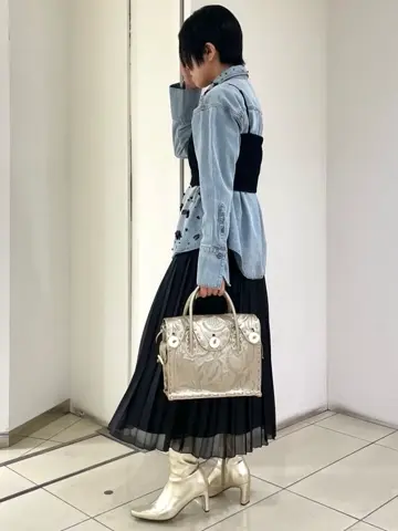 GRACE CONTINENTAL yoshi コーディネート画像