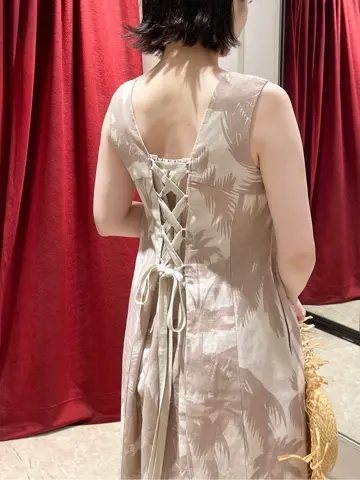 GRACE CONTINENTAL SAYUMI Nagashima コーディネート画像