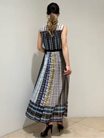 GRACE CONTINENTAL FUKUSHIMA YURIE コーディネート画像