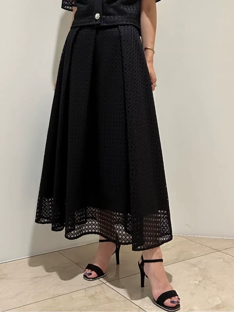 GRACE CONTINENTAL FUKUSHIMA YURIE コーディネート画像