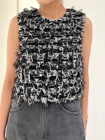 GRACE CONTINENTAL yoshi コーディネート画像