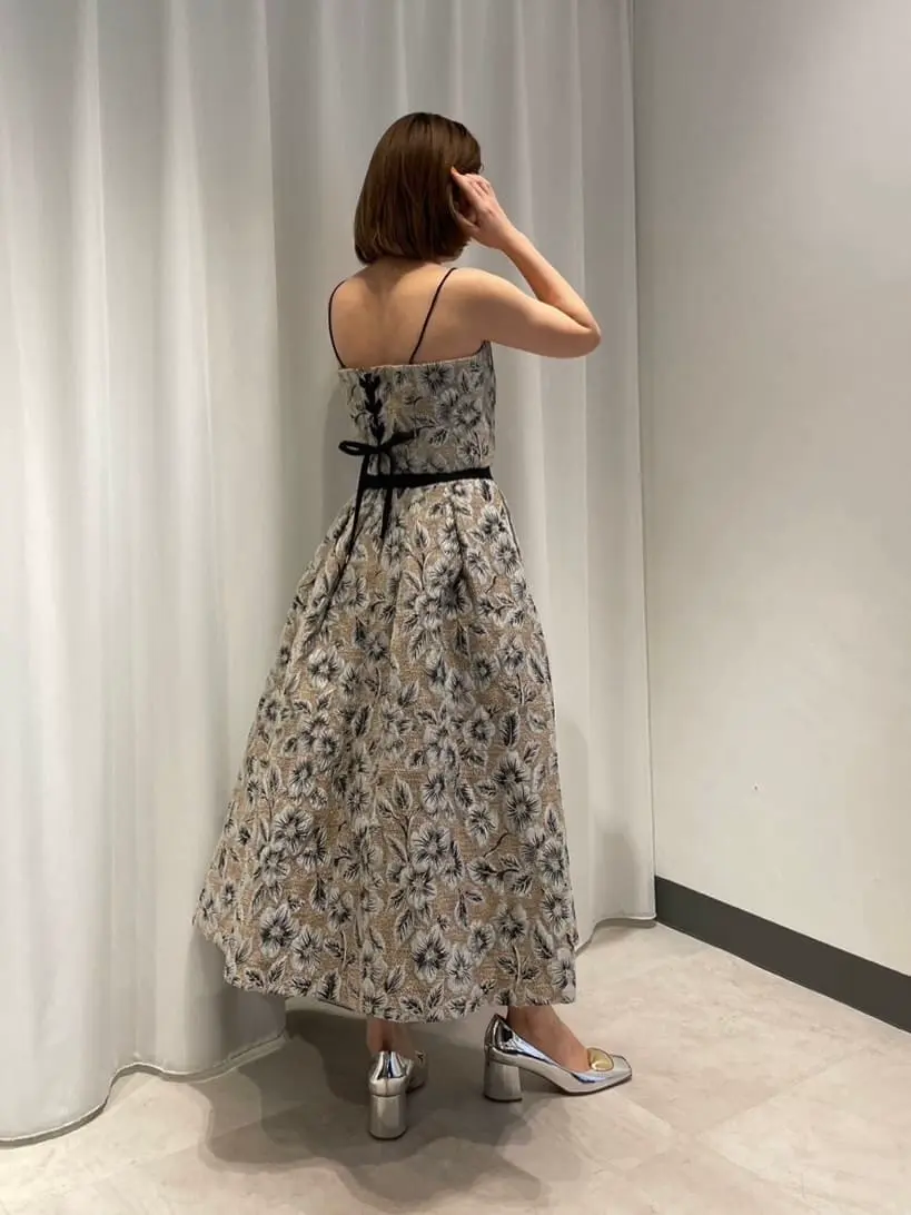 GRACE CONTINENTAL 佐藤　優里香 コーディネート画像