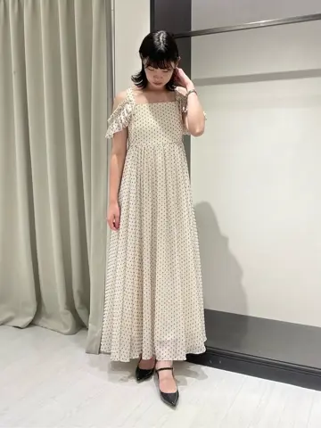 GRACE CONTINENTAL 小林　莉子 コーディネート画像