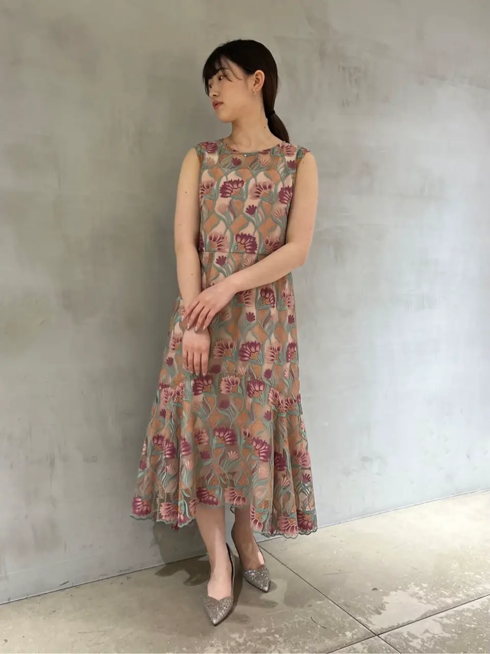 【即日発送】GRACE CONTINENTAL チェックフラワー刺繍ドレス trim_ofgrc_item28dd20d8e7f611e