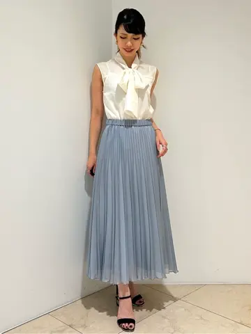 GRACE CONTINENTAL FUKUSHIMA YURIE コーディネート画像