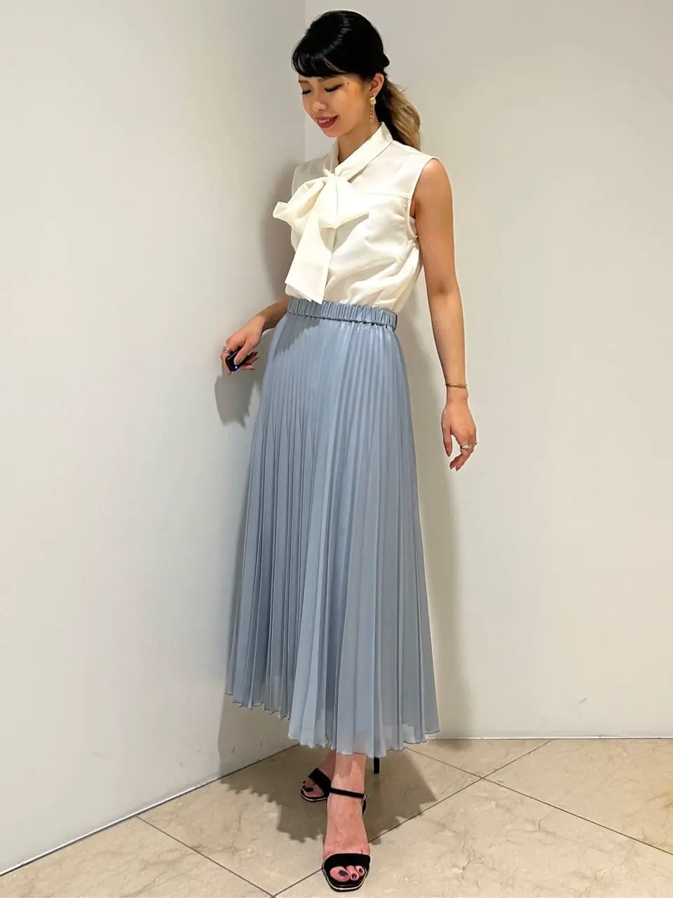 GRACE CONTINENTAL FUKUSHIMA YURIE コーディネート画像