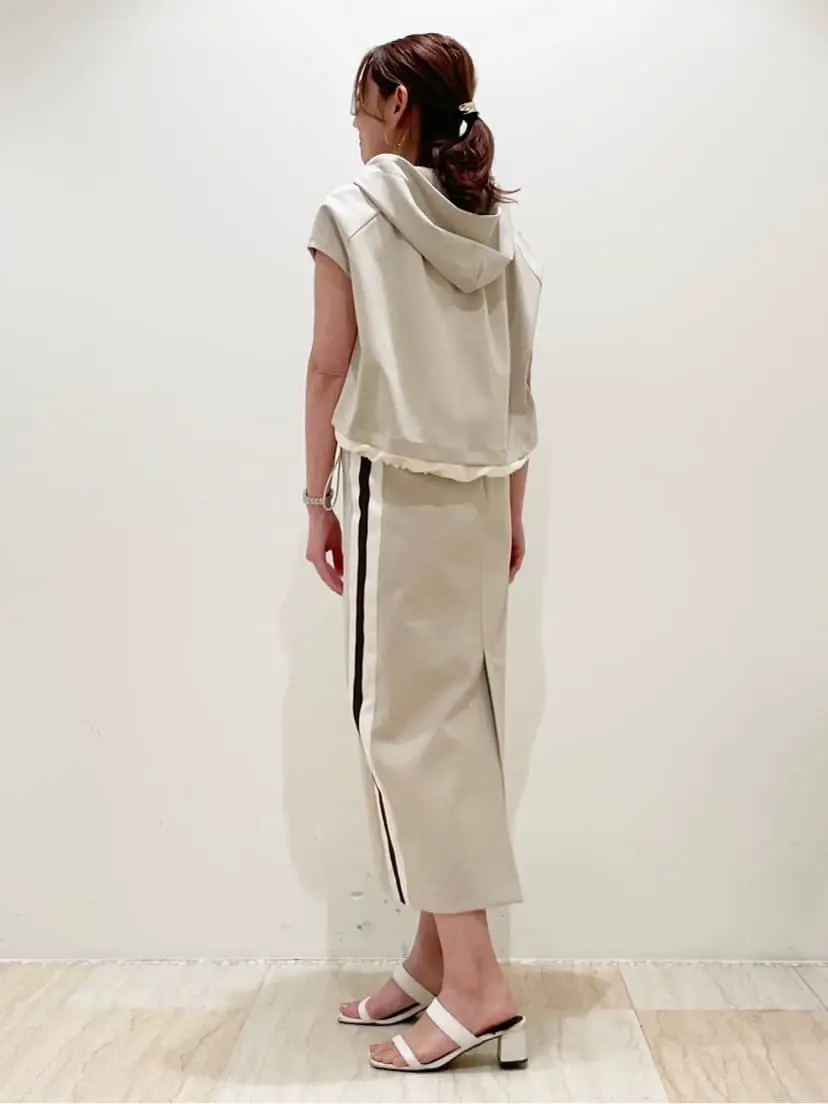 GRACE CONTINENTAL 赤間　 コーディネート画像