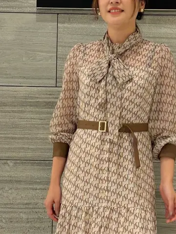 GRACE CONTINENTAL 小嶋 コーディネート画像