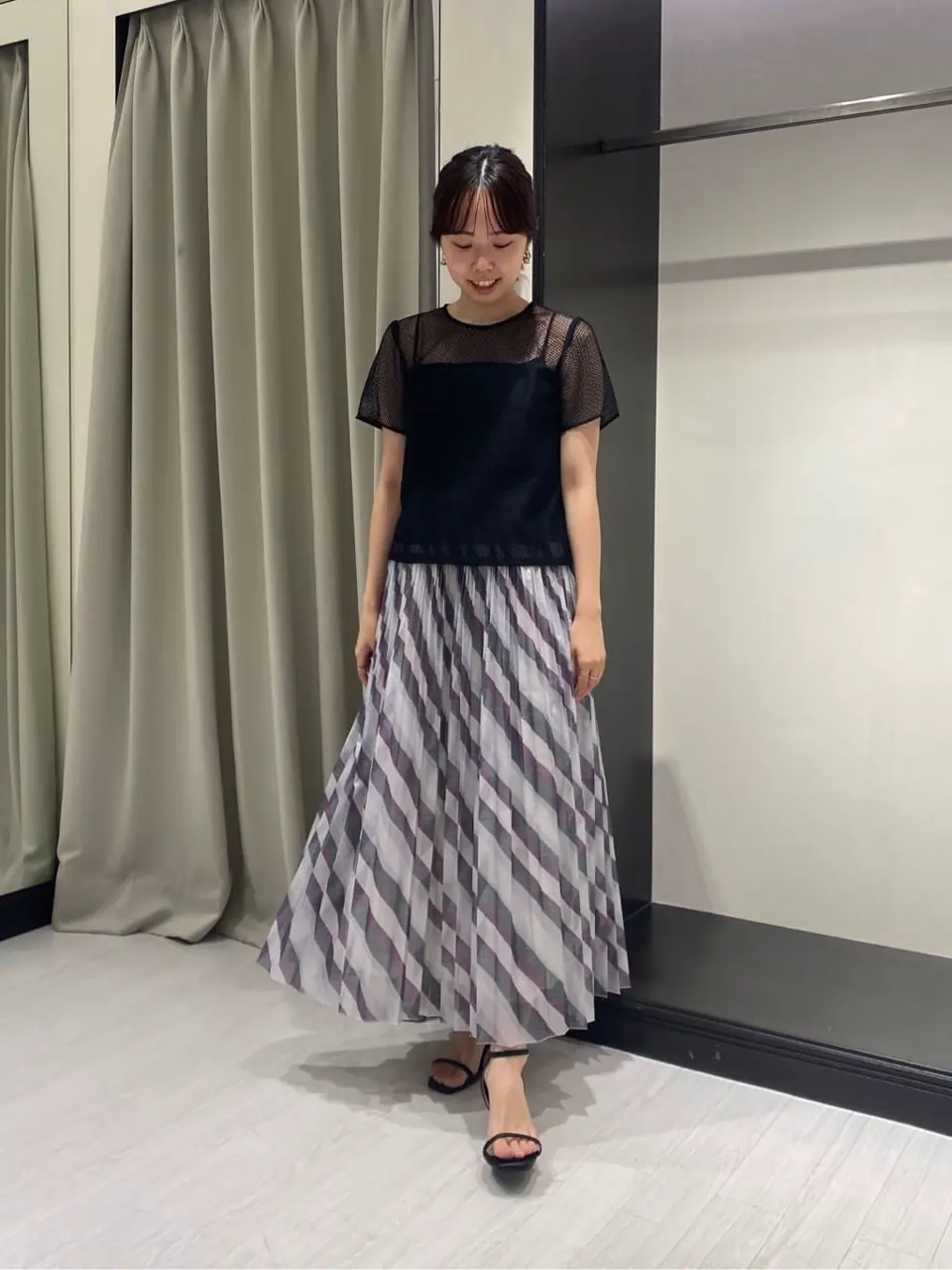 GRACE CONTINENTAL Abe コーディネート画像