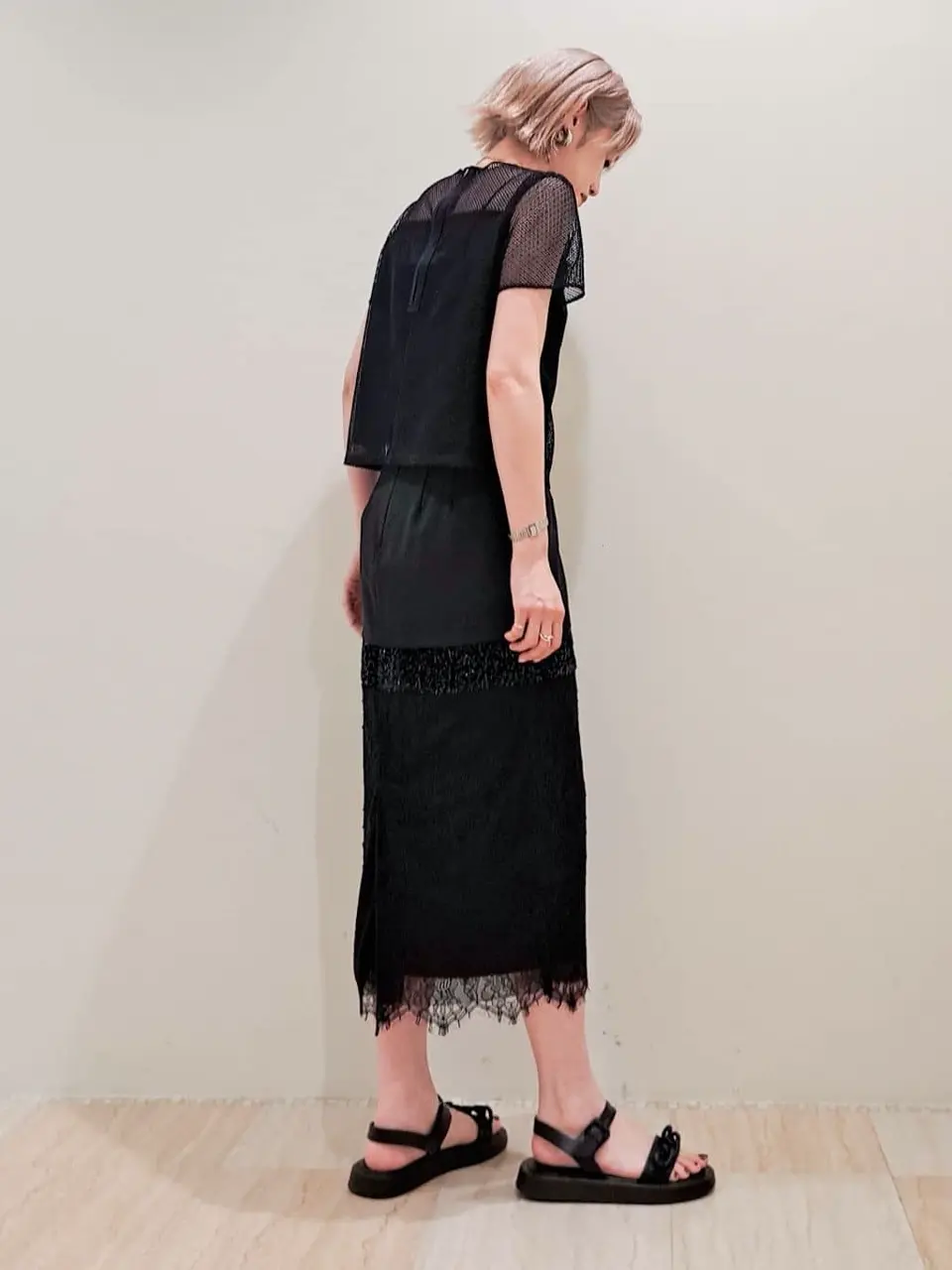 GRACE CONTINENTAL 今野　志保 コーディネート画像