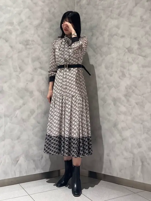 GRACE CONTINENTAL OZAWA コーディネート画像