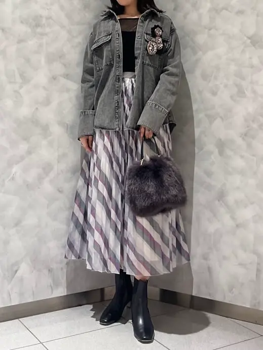 GRACE CONTINENTAL OZAWA コーディネート画像