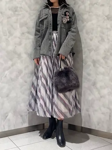 GRACE CONTINENTAL OZAWA コーディネート画像