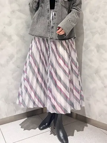 GRACE CONTINENTAL OZAWA コーディネート画像