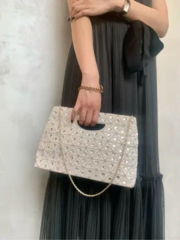 GRACE CONTINENTAL haruka iwasaki コーディネート画像