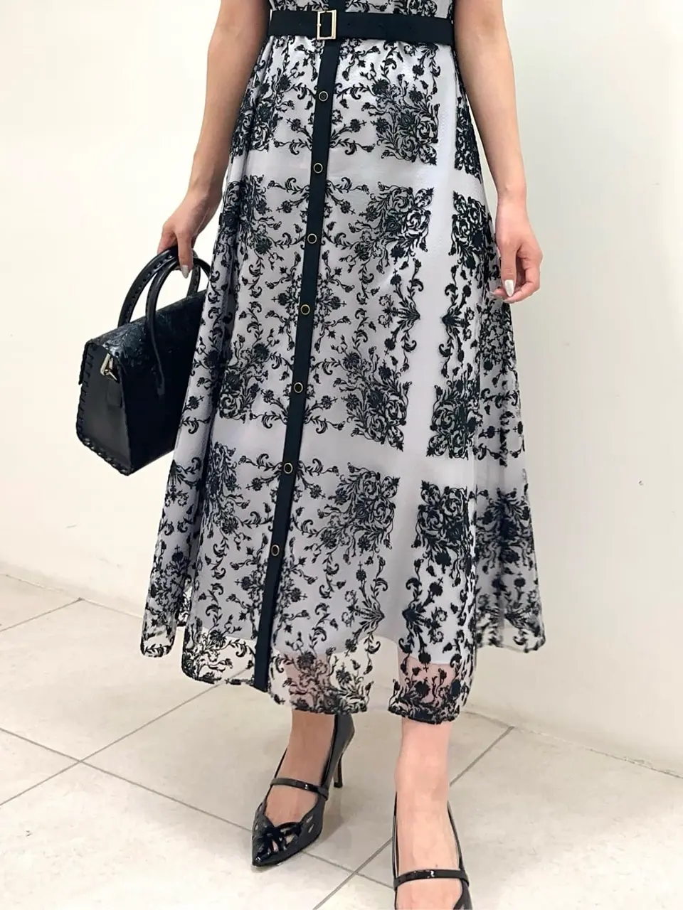 GRACE CONTINENTAL MORITA AI コーディネート画像