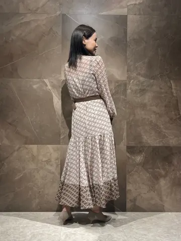 GRACE CONTINENTAL 穐山　香織 コーディネート画像