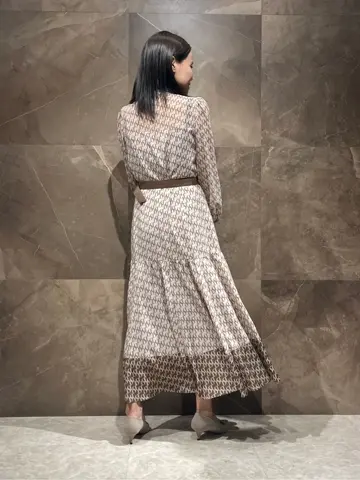 GRACE CONTINENTAL 穐山　香織 コーディネート画像