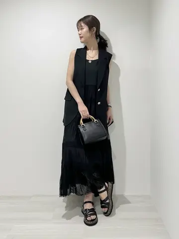 GRACE CONTINENTAL A.Kameyama コーディネート画像