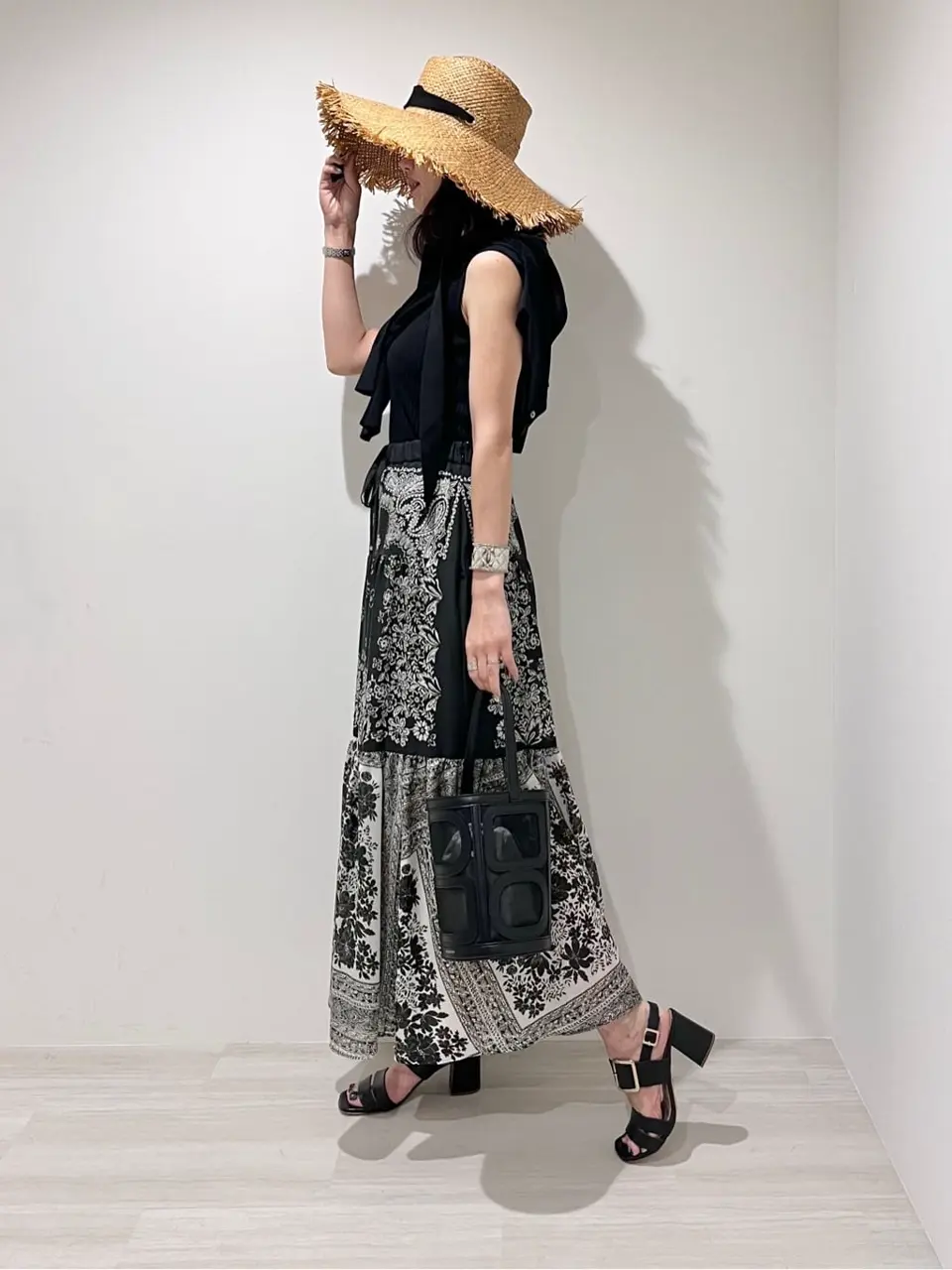 GRACE CONTINENTAL A.Kameyama コーディネート画像