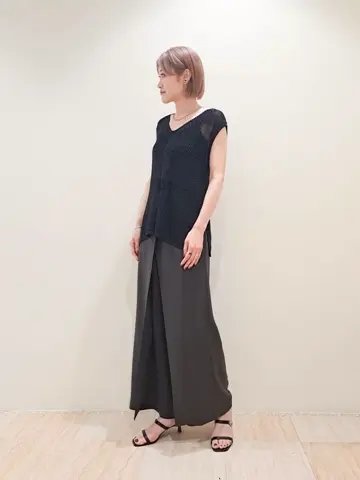 GRACE CONTINENTAL 今野　志保 コーディネート画像