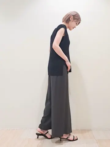 GRACE CONTINENTAL 今野　志保 コーディネート画像