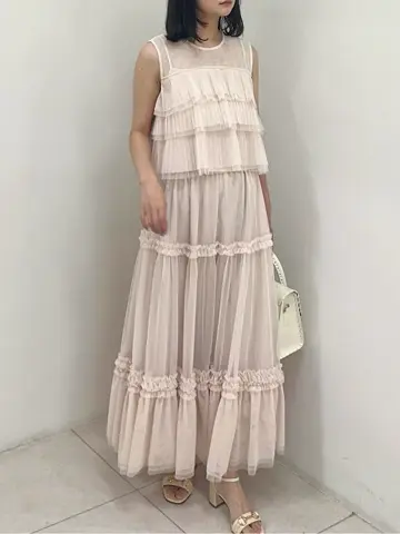 GRACE CONTINENTAL MORITA AI コーディネート画像