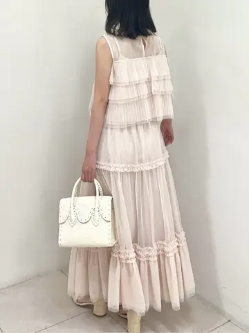 GRACE CONTINENTAL MORITA AI コーディネート画像