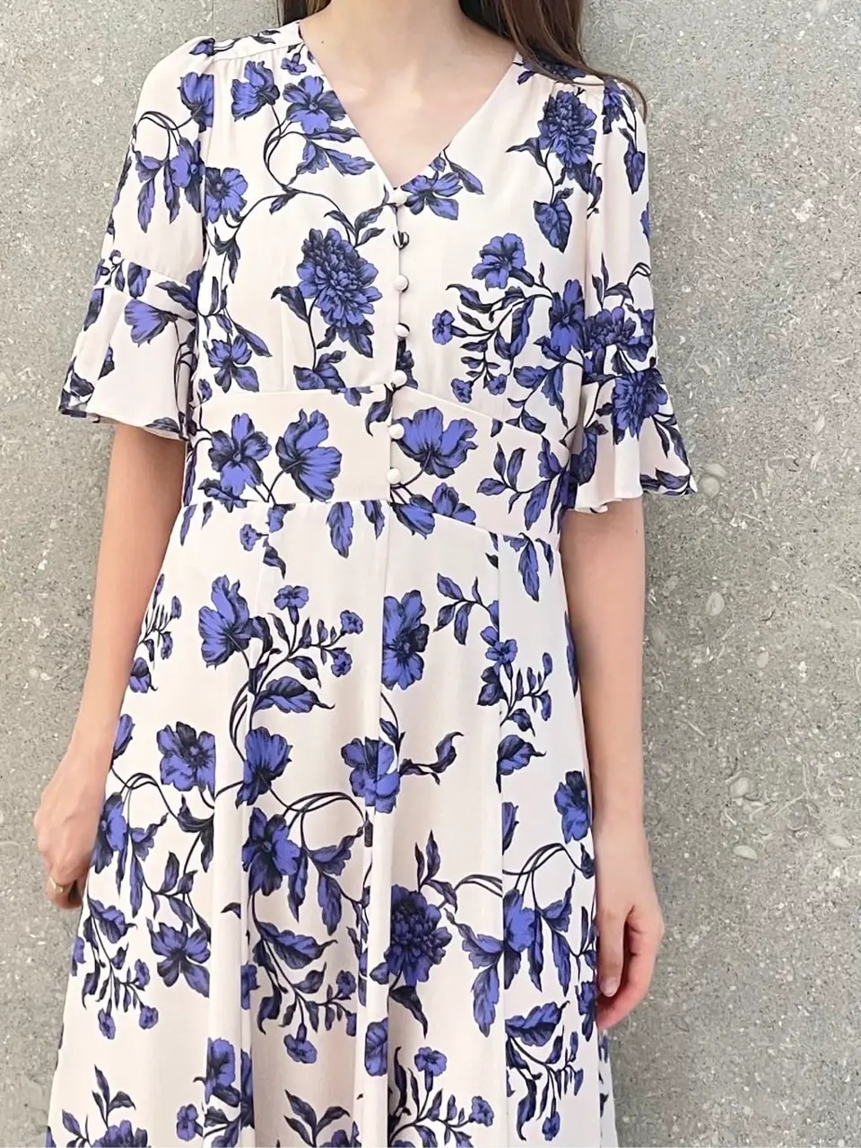 GRACE CONTINENTAL minami コーディネート画像