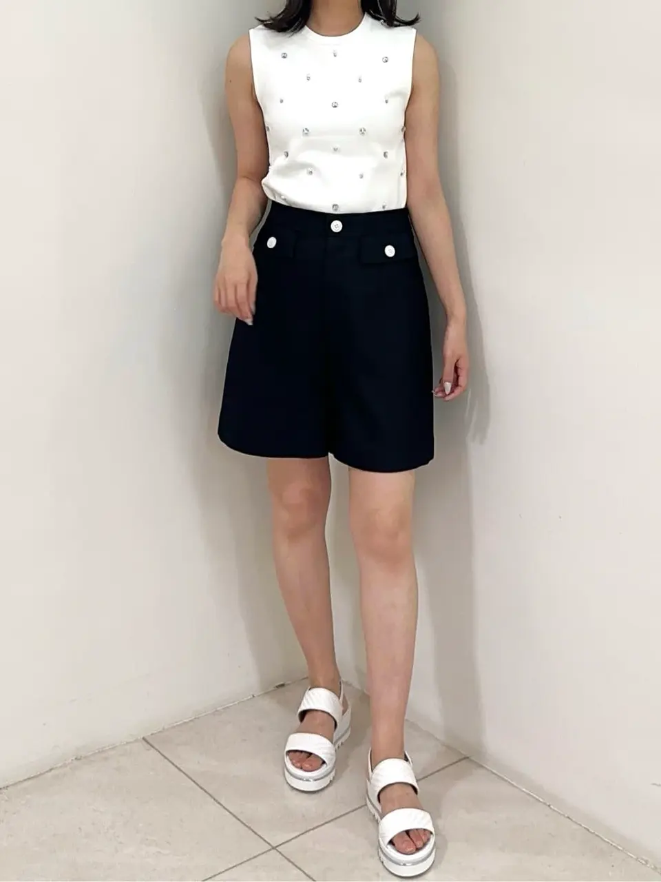 GRACE CONTINENTAL MORITA AI コーディネート画像