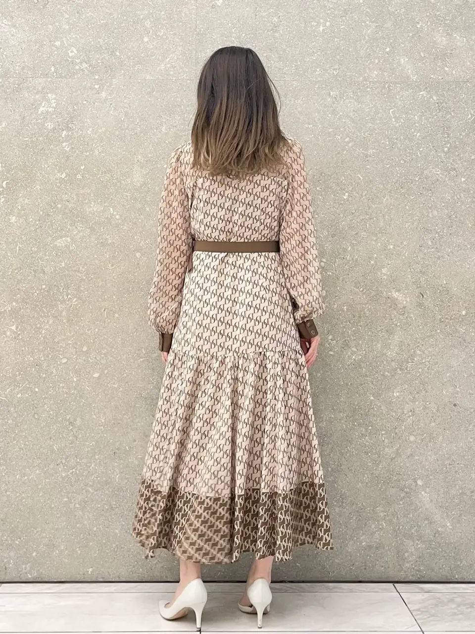 GRACE CONTINENTAL minami コーディネート画像