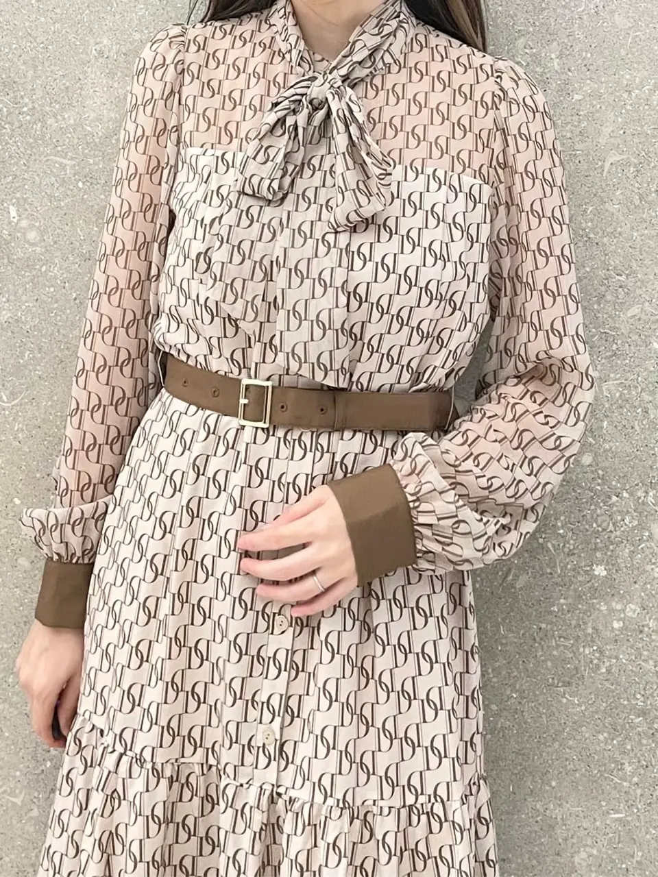 GRACE CONTINENTAL minami コーディネート画像