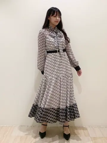 GRACE CONTINENTAL 平野 裕華 コーディネート画像