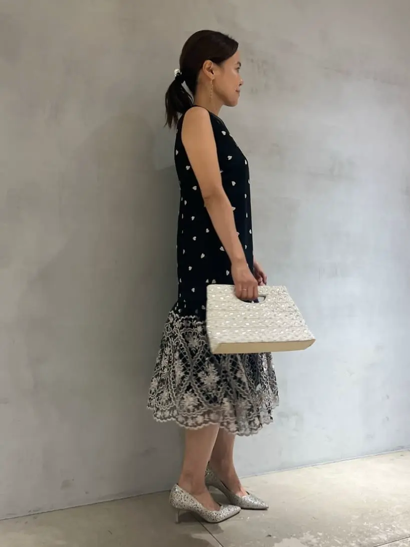 GRACE CONTINENTAL 穐山　香織 コーディネート画像