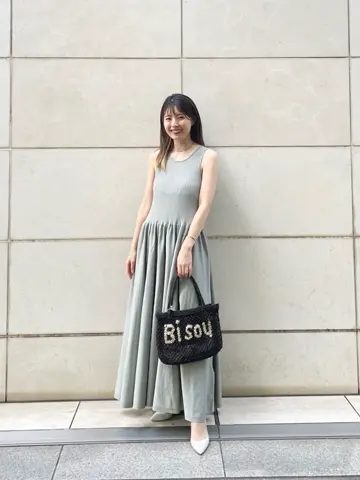 GRACE CONTINENTAL minami コーディネート画像