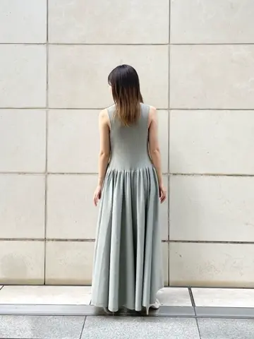 GRACE CONTINENTAL minami コーディネート画像